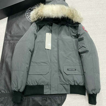 商品名称：カナダグース CANADA GOOSE 2025年新作 フーディー パファーコート ロングスリーブ ダウンジャケット 暖かい 防寒 トップスコート