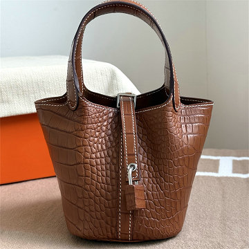 エルメス HERMES 2025年新作 マイクロ ピコタン バケットバッグ トートバッグ ハンドバッグ ショッピングバッグ レディース