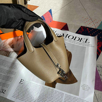 商品名称：エルメス HERMES 2025年新作 マイクロ ピコタン バケットバッグ トートバッグ ハンドバッグ ショッピングバッグ レディース TCレザー