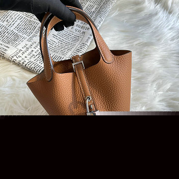 エルメス HERMES 2025年新作 マイクロ ピコタン バケットバッグ トートバッグ ハンドバッグ ショッピングバッグ レディース TCレザー