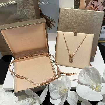 商品名称：ブルガリ BVLGARI CZZ-XLBV25012 2025年最新入荷 セルペンティ ヴァイパー ネックレス ディース アクセサリー ジュエリー