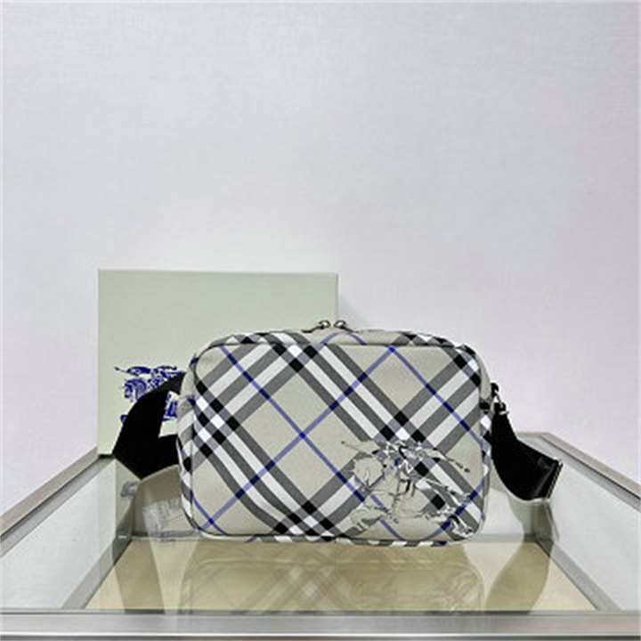 商品名称：バーバリー BURBERRY 2025年新作 チェック柄 スクエアバッグ ショルダーバッグ