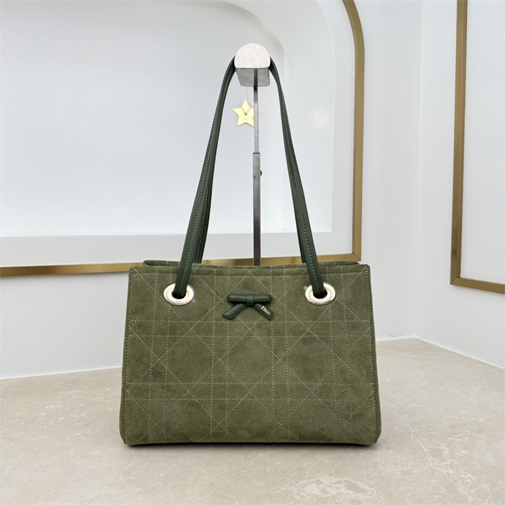 クリスチャンディオール CHRISTIAN DIOR 2026年 トートバッグ ショルダーバッグ レディース