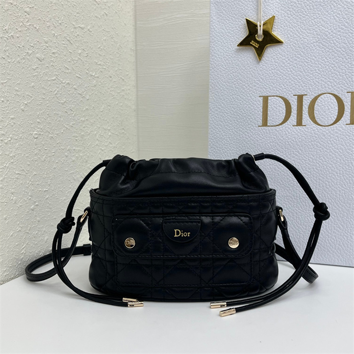 商品名称：クリスチャンディオール CHRISTIAN DIOR 2026年 トラベル バケットバッグ ショルダーバッグ レディース