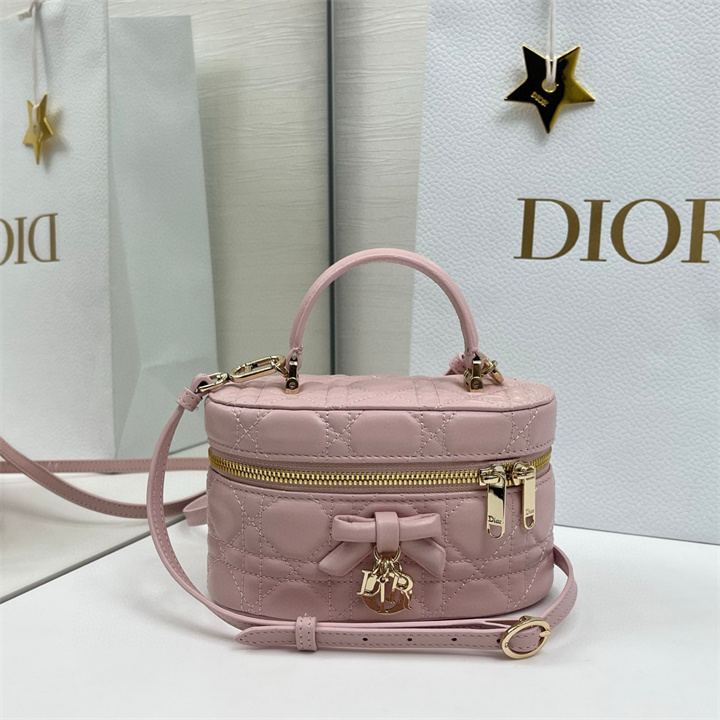 商品名称：クリスチャンディオール CHRISTIAN DIOR 2026年 ハンドバッグ クラッチバッグ ポーチ ショルダーバッグ