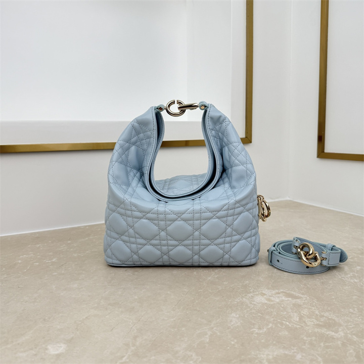 クリスチャンディオール CHRISTIAN DIOR 2026年 トゥジュール ホーボーバッグ ショルダーバッグ レディース