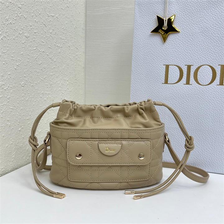 クリスチャンディオール CHRISTIAN DIOR 2026年 トラベル バケットバッグ ショルダーバッグ レディース