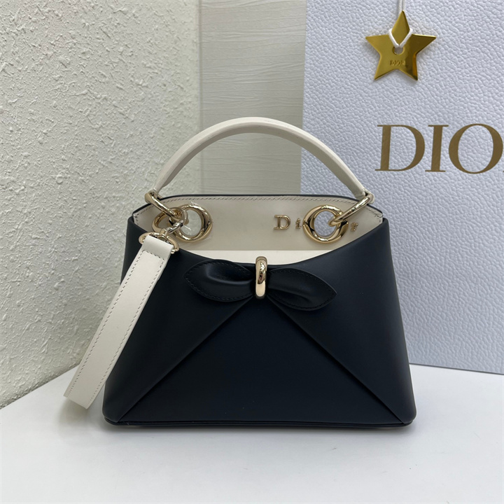 商品細詳を見る:クリスチャンディオール CHRISTIAN DIOR 2026年 リボン トートバッグ ハンドバッグ カジュアル レディース
