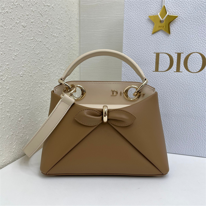 商品細詳を見る:クリスチャンディオール CHRISTIAN DIOR 2026年 リボン トートバッグ ハンドバッグ カジュアル レディース