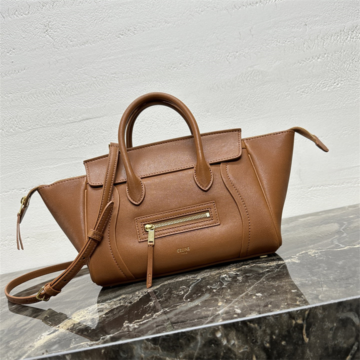 商品細詳を見る:セリーヌ CELINE 2026年 ラゲージ トートバッグ ショルダーバッグ レディース レザー
