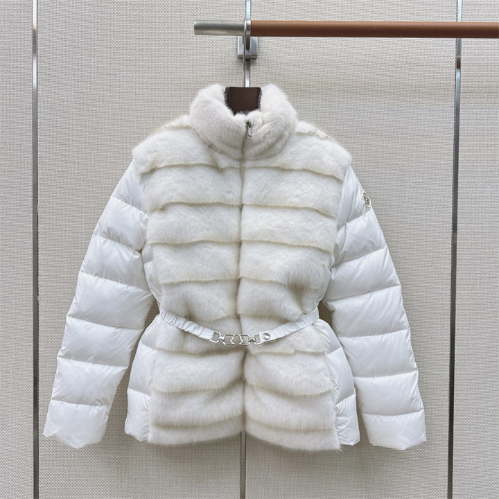 モンクレール MONCLER 2026年 レディース ダウンジャケット スタンドカラー フェイクファー 防寒 保温 秋冬 アウター