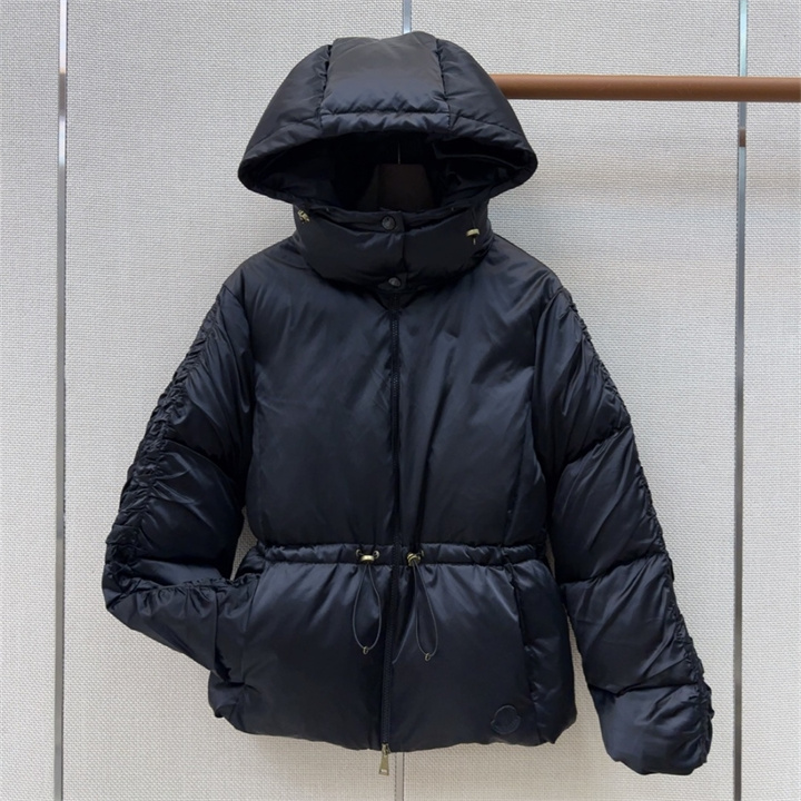 商品細詳を見る:モンクレール MONCLER 2026年 レディース ショート丈 ダウンジャケット フード付き ジップジャケット 長袖 トップス カジュアル