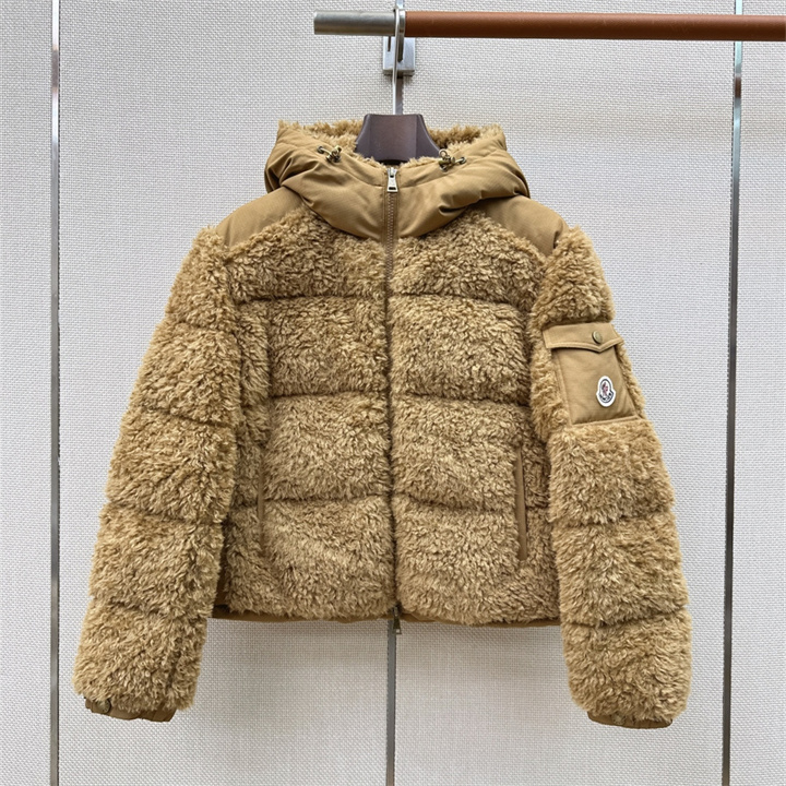 商品細詳を見る:モンクレール MONCLER 2026年 スキーウェア ダウンジャケット フード付き 秋冬 アウター 長袖
