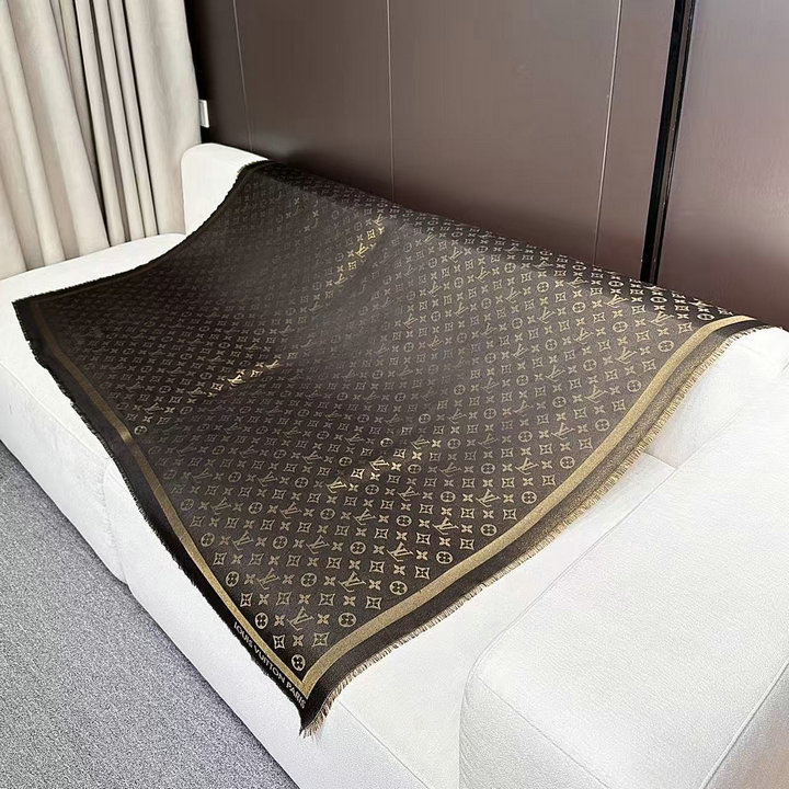 商品名称：ルイヴィトン LOUISVUITTON 2026年 モノグラム レディース 大判ストール 正方形 両面同色 マフラー ショール 秋冬 防寒 おしゃれ