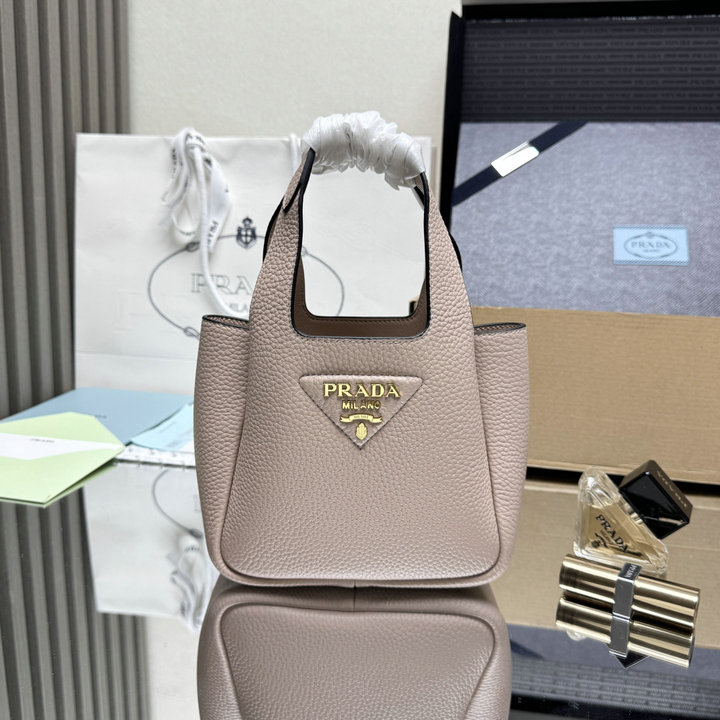 商品名称：プラダ PRADA 2026年 1BA349 リエゾン ミニ レザー ハンドバッグ トートバッグ カーフレザー レディース