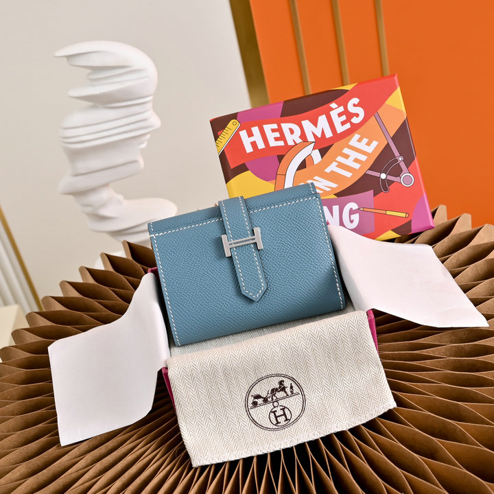 商品名称：エルメス HERMES 2026年 ベアン 三つ折り短財布 カード入れ ヴォーエプソン