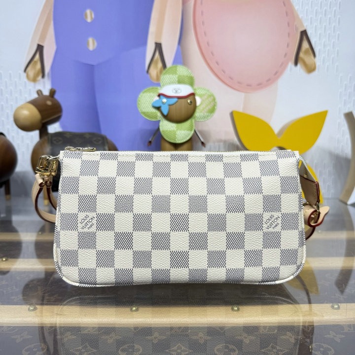商品細詳を見る:ルイヴィトン LOUISVUITTON 2026年 N40915 ポシェット アクセソワール ショルダーバッグ ダミエ アズール キャンバス