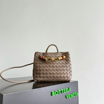 ボッテガヴェネタ BOTTEGAVENETA  025-BOV743568ZPSZ 2025年新作 スモール アンディアーモ トップハンドルバッグ トートバッグ