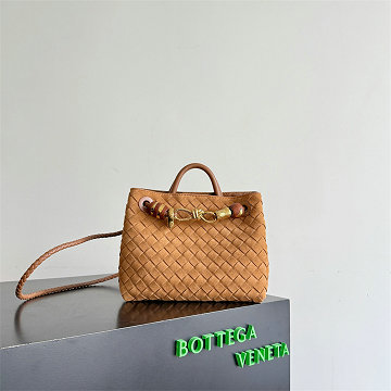 商品名称：ボッテガヴェネタ BOTTEGAVENETA  025-BOV743568ZRHZ 2025年新作 スモール アンディアーモ トップハンドルバッグ トートバッグ