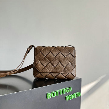 ボッテガヴェネタ BOTTEGAVENETA 025-BOV795637ZS  2025年新作 ディアゴ ショルダーバッグ フラップバッグ