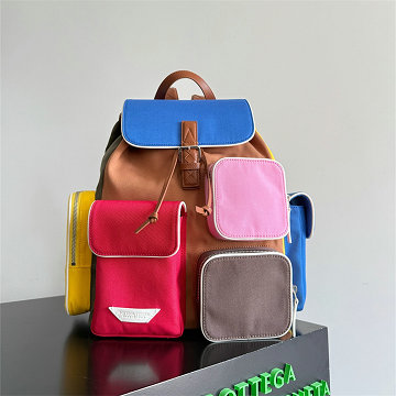 ボッテガヴェネタ BOTTEGAVENETA  025-BOV837377CS 2025年新作 クロスロード マルチポケット バックパック メンズ リュックサック