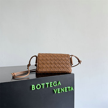 商品名称：ボッテガヴェネタ BOTTEGAVENETA 99-BOV843893ZS 2026年新作 ノットゥルノ ショルダーバッグ クラッチバッグ