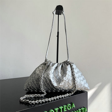 商品名称：ボッテガヴェネタ BOTTEGAVENETA 99-BOV844626RYS  2026年新作 ダストバッグ ノッテ ショルダーバッグ レディース
