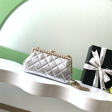 シャネル CHANEL 99-CH5912YS 2025/26年 クルーズ コレクション ショー クラッチ バッグ ショルダーバッグ レディース