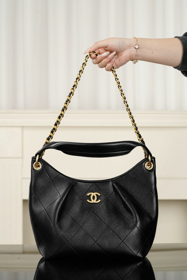 シャネル CHANEL99-CH6140PBK  2026年春夏 プレコレクション マキシ ホーボー バッグ ショルダーバッグ レディース
