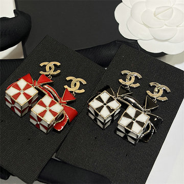シャネル CHANEL 99-EHCH26007 2026年新作 ピアス イヤリング アクセサリー ジュエリー