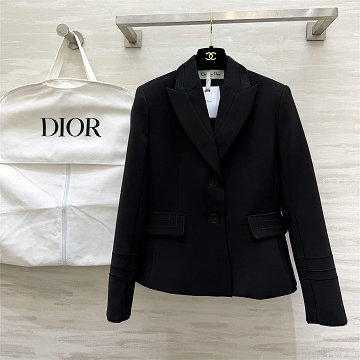 クリスチャンディオール CHRISTIAN DIOR XG-WTCD26005 2026年新作 ロングスリーブ トップスコート ボタン開閉式 レディース