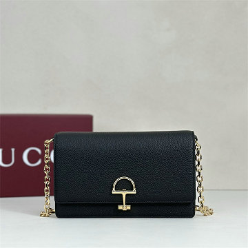 グッチ GUCCI 99-GG855654PBK 2026年新作 チェーンウォレット ショルダーバッグ レディース