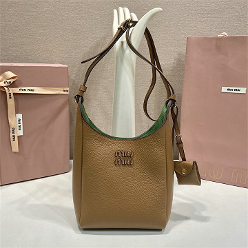 商品名称：ミュウミュウ MIUMIU 99-MM5BB099XS 2026年新作 バケットバッグ ショルダーバッグ レザー