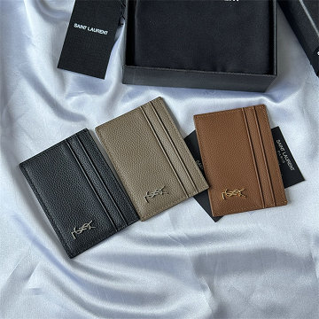 イヴサンローラン Saint laurent YSL  025-YSL687098TBK 2026年新作 二つ折り短財布 カードケース