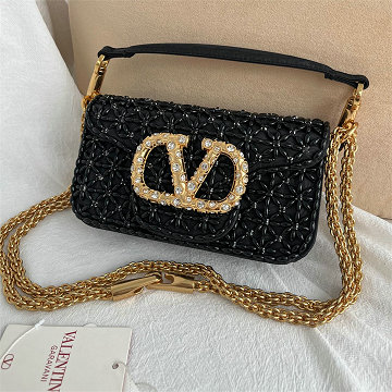 商品名称：ヴァレンティノ Valentino 99-VT22103BK 2026年新作 ロゴ スモール ショルダーバッグ チェーンポーチ レディース