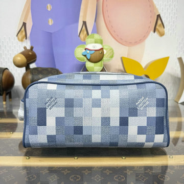 ルイヴィトン LOUISVUITTON 2026年 M28847 ドップ キット 手持ちかばん 洗面具収納 ポーチ 旅行かばん ダモフラージュ キャンバス