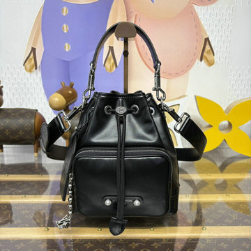 商品細詳を見る:ルイヴィトン LOUISVUITTON 2026年 M13985 ノエ カーゴ ショルダーバッグ レザー