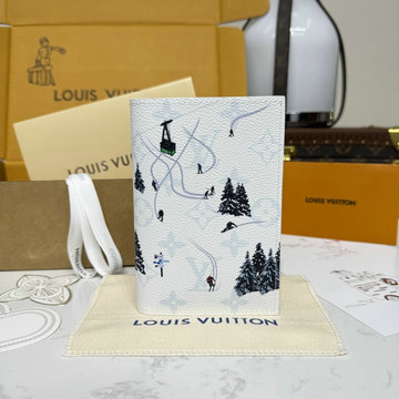 ルイヴィトン LOUISVUITTON 2026年 M27064 パスポートカバー クーヴェルテュール パスポール コーティッド キャンバス