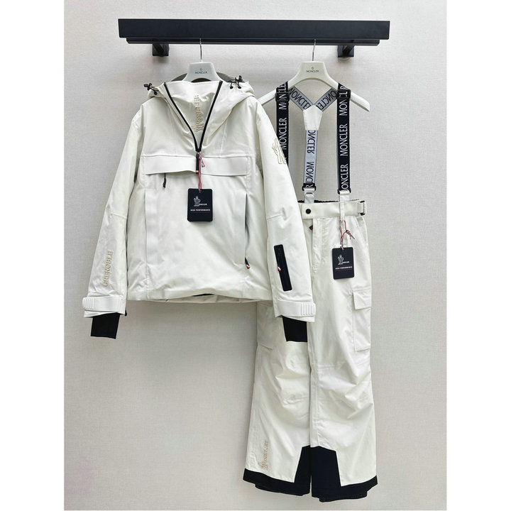 商品細詳を見る:モンクレール MONCLER 2026年 スキーウェアセット ダウンジャケット スキーサロペット スノーパンツ