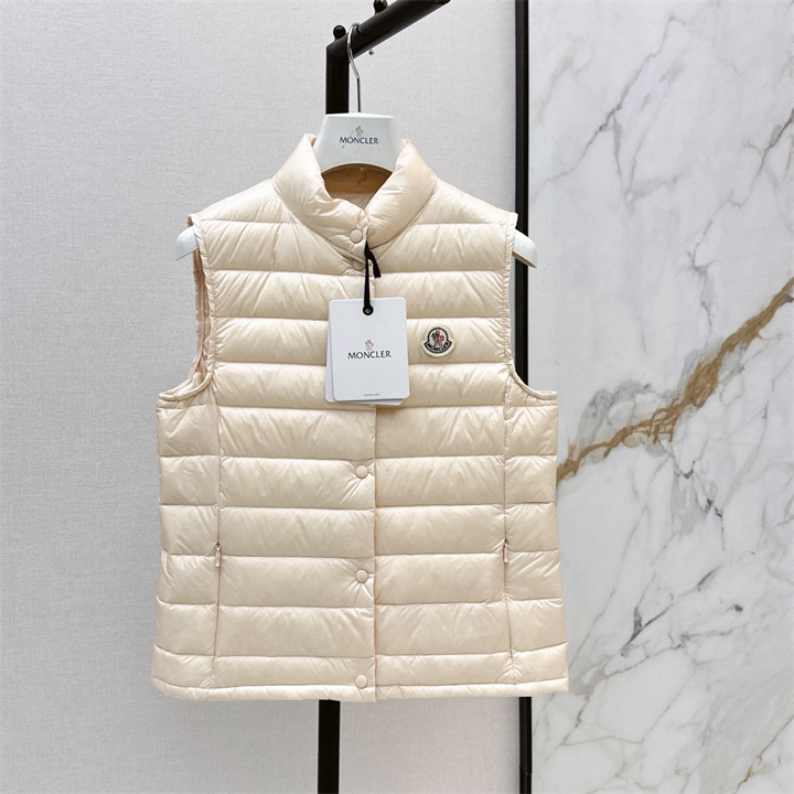 商品名称：モンクレール MONCLER 2026年 ダウンベスト ボタンジャケット トップスコート レディース