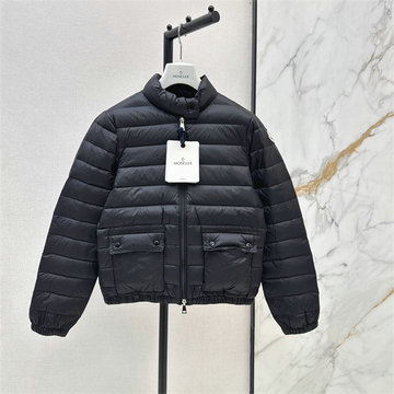 商品細詳を見る:モンクレール MONCLER 2026年 ロングスリーブ ダウンジャケット トップスコート