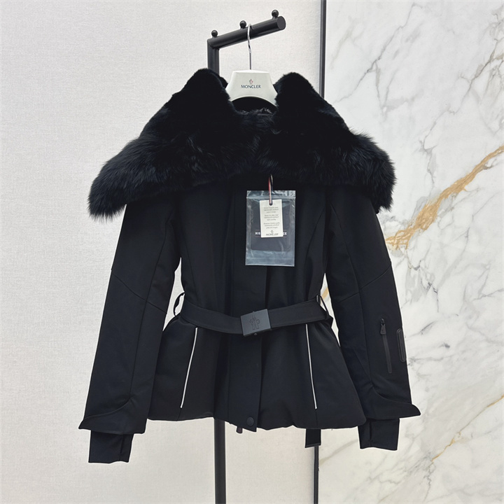 商品名称：モンクレール MONCLER 2026年 ロングスリーブ フーディー スキーダウン ジップジャケット トップスコート レディース