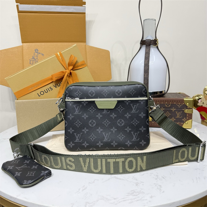 ルイヴィトン LOUISVUITTON 2026年 M28628 トリオ メッセンジャー ショルダーバッグ メンズ カーフレザー